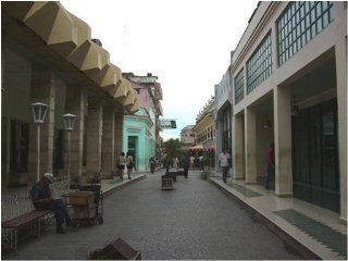 /Archivos/Fotos/34/Cuba/Santa Clara 2.jpg